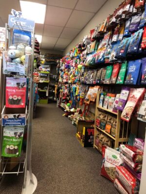 huge selection of pet products at Thunderpet